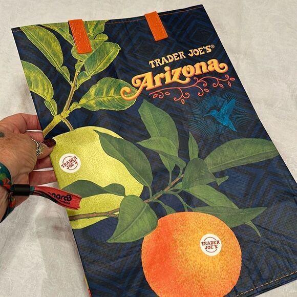 Trader Joe’s Plastic Reusable Shopping Tote Bag 6 Gallon Arizona Collectible - Picture 2 of 11